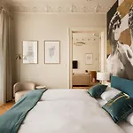 Hotel Traugutta 12