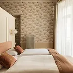 Traugutta 12 4* Lodz